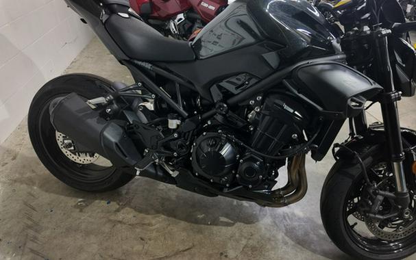 2025 Kawasaki ZR900 SSFNL