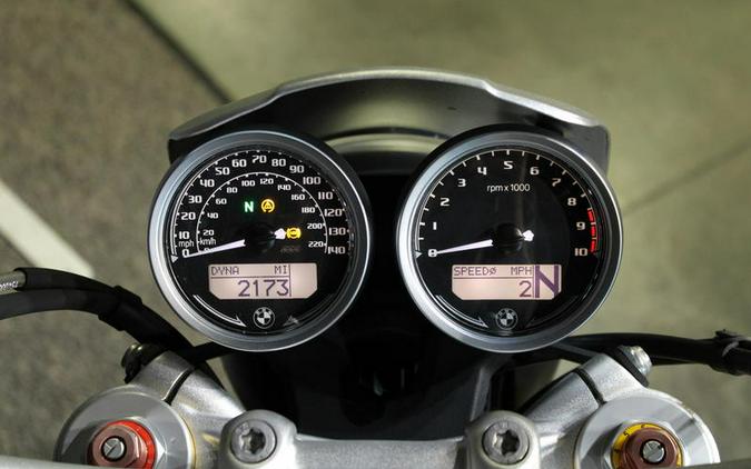 2022 BMW R9T