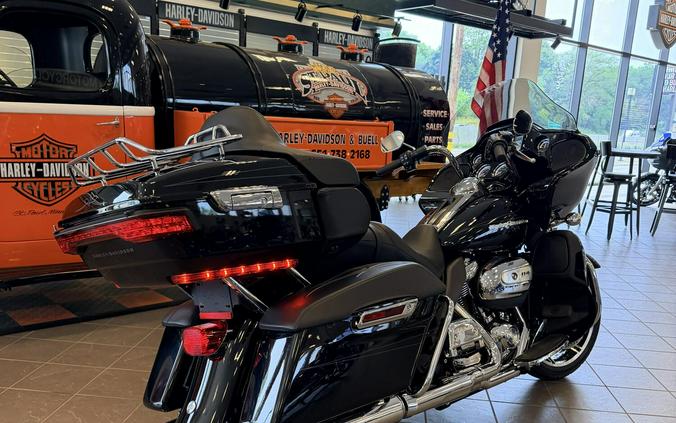 2022 Harley-Davidson Road Glide Limited FLTRK