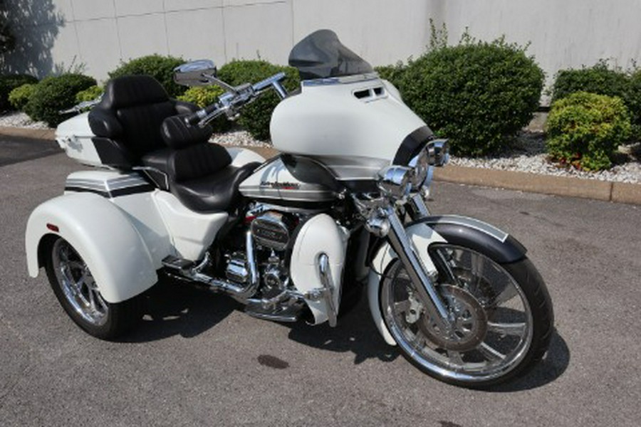 2020 Harley-Davidson CVO™ Tri Glide®