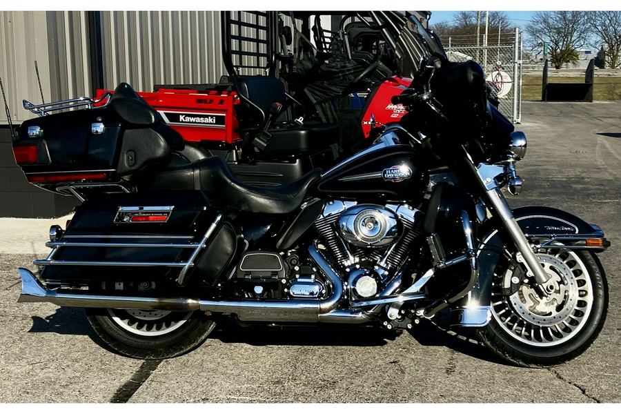 2009 Harley-Davidson® FLHTCU - Electra Glide Ultra Classic