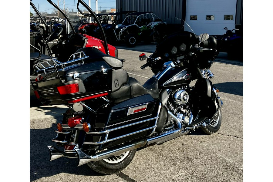 2009 Harley-Davidson® FLHTCU - Electra Glide Ultra Classic