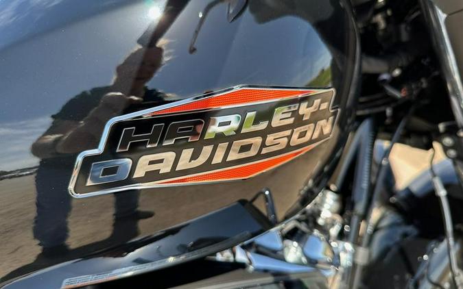 2024 Harley-Davidson® FLHX - Street Glide®