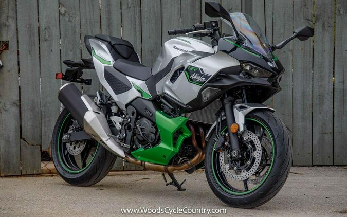 2024 Kawasaki Ninja® 7 Hybrid ABS