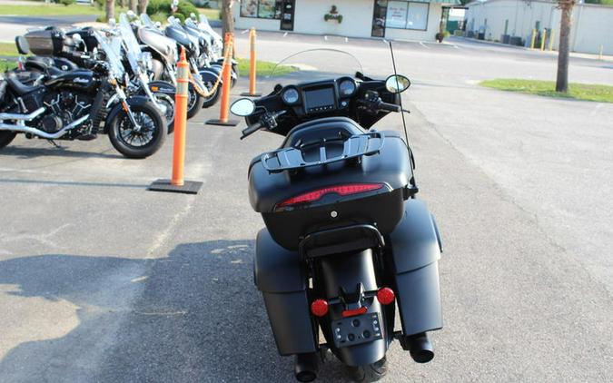 2023 Indian Motorcycle® Roadmaster® Dark Horse® Black Smoke