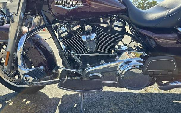 2018 Harley-Davidson® FLHR - Road King®