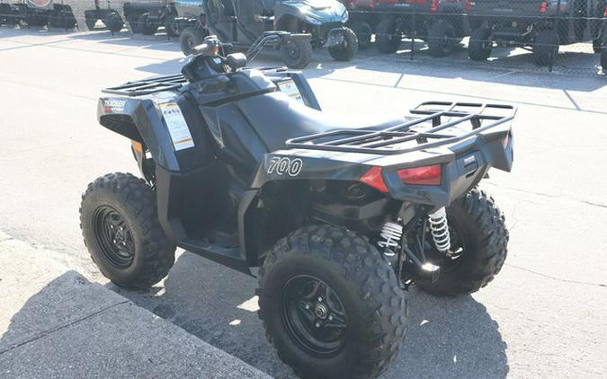 2020 Tracker Boats 700 EPS