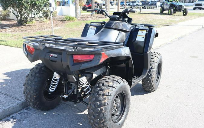 2020 Tracker Boats 700 EPS