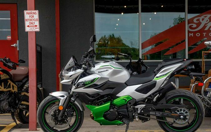 2024 Kawasaki Z7 Hybrid ABS