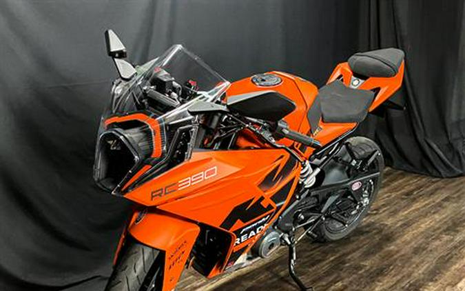 2023 KTM RC 390