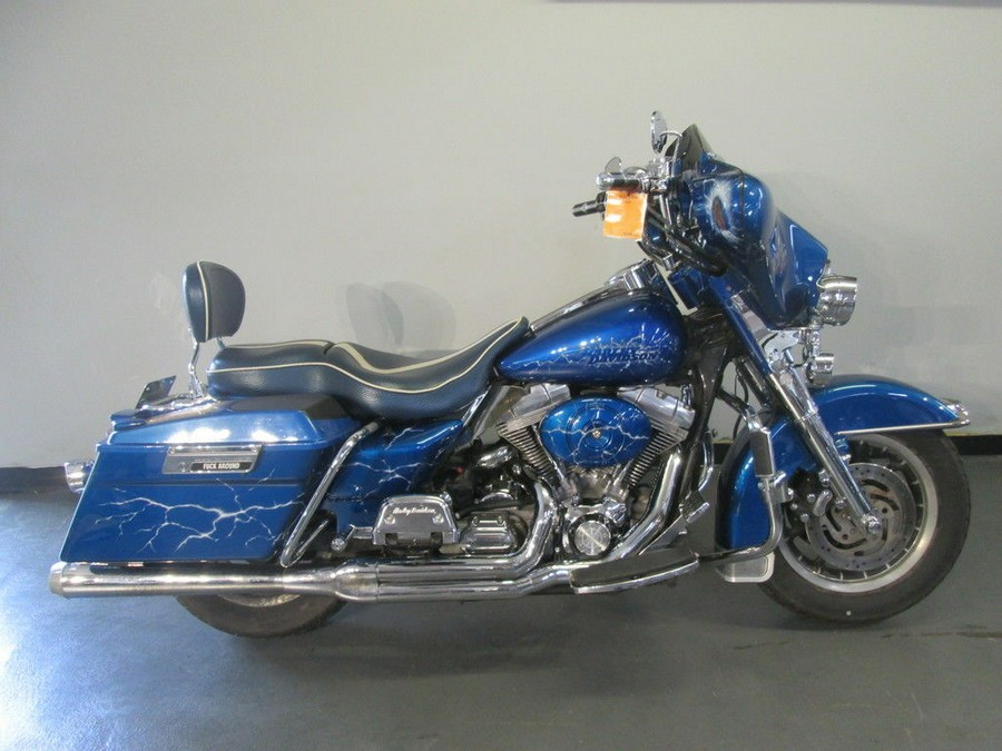 2006 Harley-Davidson® FLHT - Electra Glide® Standard