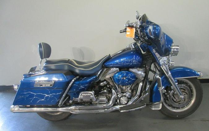 2006 Harley-Davidson® FLHT - Electra Glide® Standard