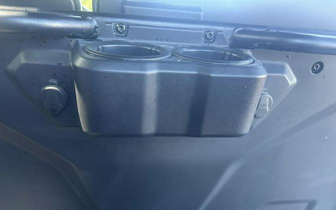 2025 CFMOTO UFORCE 800 XL