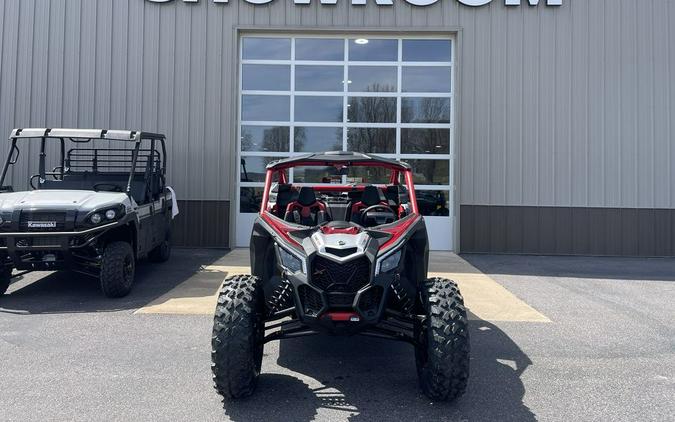 2025 Can-Am® Maverick X3 X ds Turbo RR Fiery Red & Hyper Silver