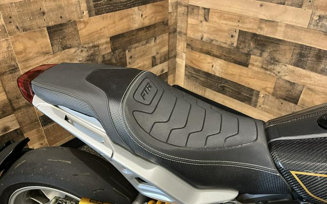 2023 Indian Motorcycle FTR R Carbon