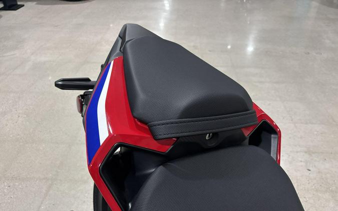 2026 Honda CBR500R ABS