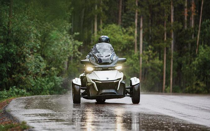 2024 Can-Am Spyder RT Sea-to-Sky