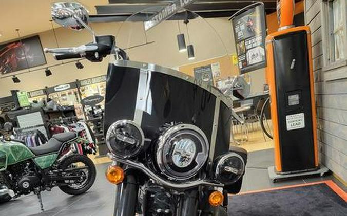 2019 Harley-Davidson® FLHC - Softail® Heritage Classic