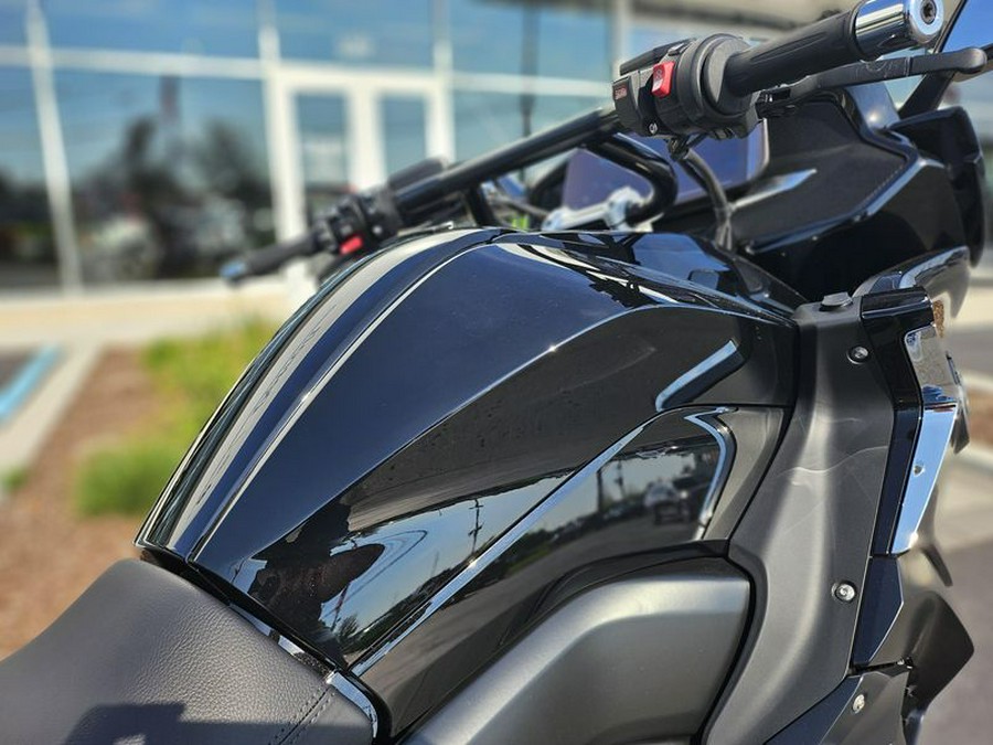 New 2025 BMW K1600B GRAND AMERICA