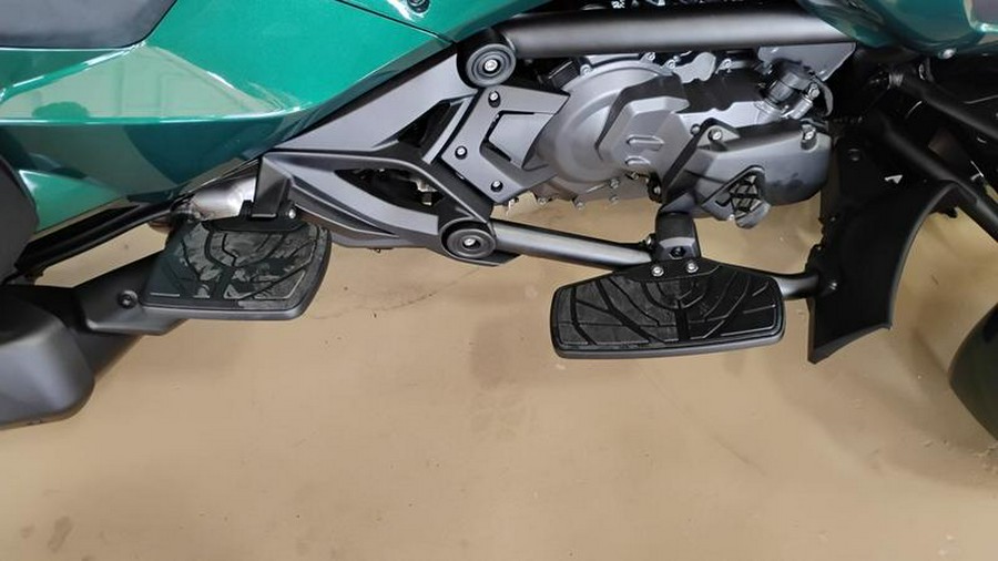 2025 Can-Am® Spyder F3 Limited Special Series