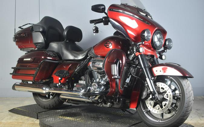 2018 Harley-Davidson CVO Limited Burgundy Cherry Sunglo Fade