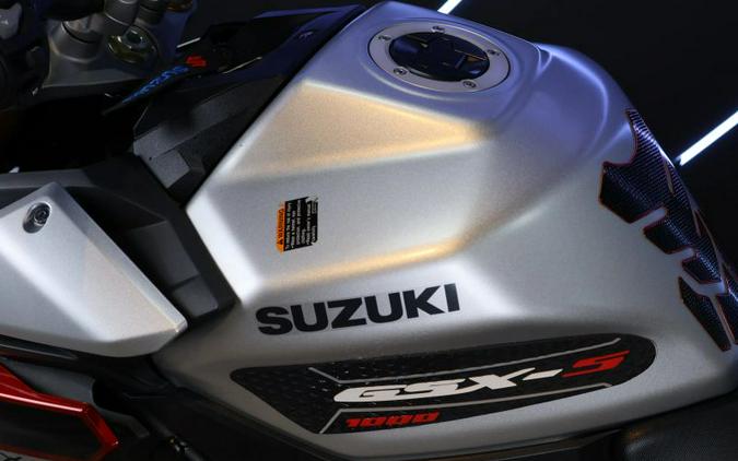 2024 Suzuki GSX-S1000