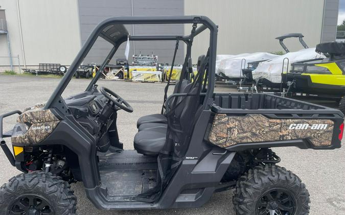 2022 Can-Am Defender XT HD10