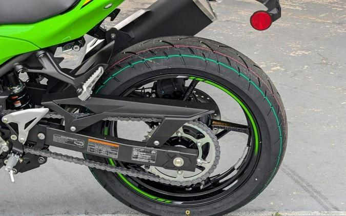 2025 Kawasaki Ninja® 500 KRT Edition