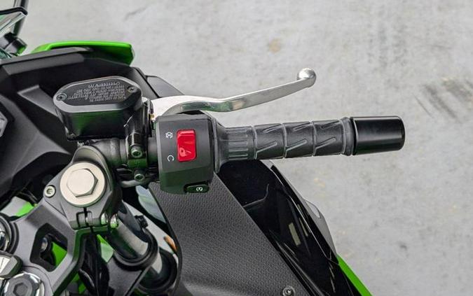 2025 Kawasaki Ninja® 500 KRT Edition