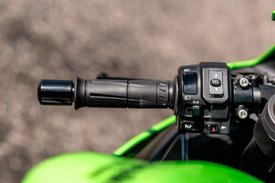 2025 Kawasaki Ninja ZX-6R KRT Edition ABS