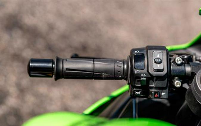 2025 Kawasaki Ninja ZX-6R KRT Edition ABS