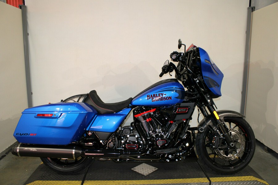 New 2026 Harley-Davidson CVO Street Glide ST Grand American Touring FLHXSTSE Motorcycle For Sale In Miami, Florida