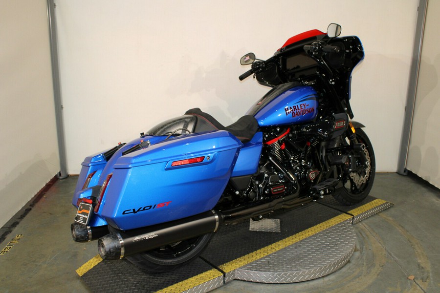 New 2026 Harley-Davidson CVO Street Glide ST Grand American Touring FLHXSTSE Motorcycle For Sale In Miami, Florida