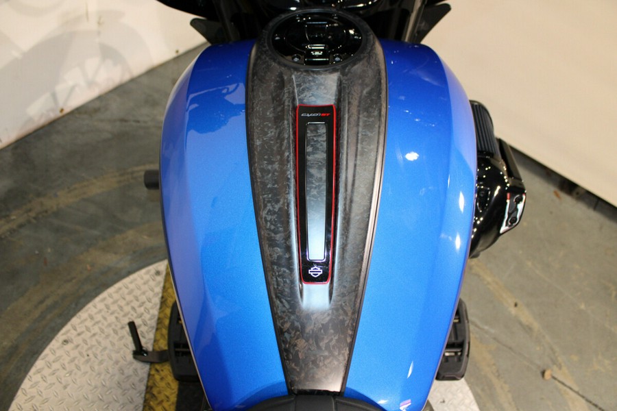 New 2026 Harley-Davidson CVO Street Glide ST Grand American Touring FLHXSTSE Motorcycle For Sale In Miami, Florida