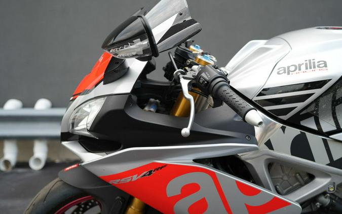 2017 Aprilia RSV4 RF ABS