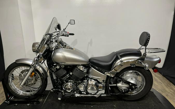 2014 Yamaha Motor Corp., USA V Star 650 Custom