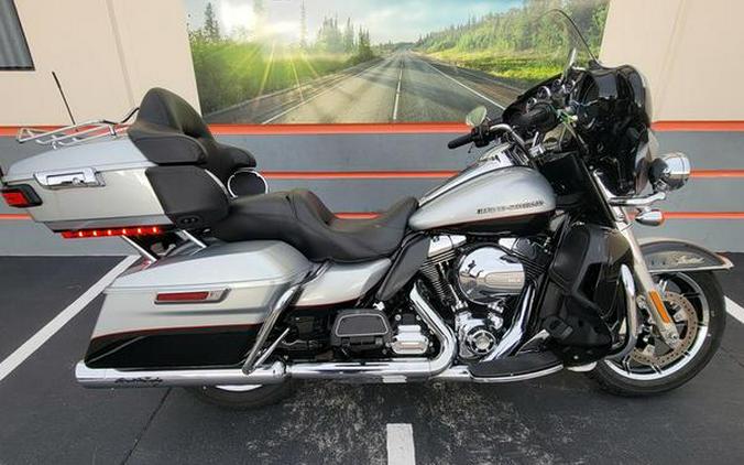 2015 Harley-Davidson® FLHTK - Ultra Limited