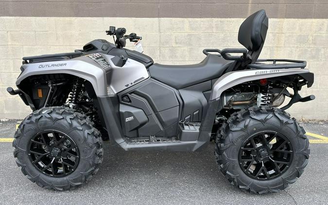 2024 Can-Am® Outlander MAX XT 700