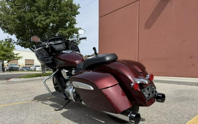 2023 Indian Motorcycle® Challenger® Limited Maroon Metallic