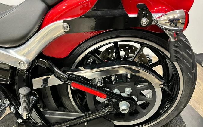 2013 Harley-Davidson Softail® Breakout®