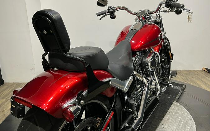 2013 Harley-Davidson Softail® Breakout®