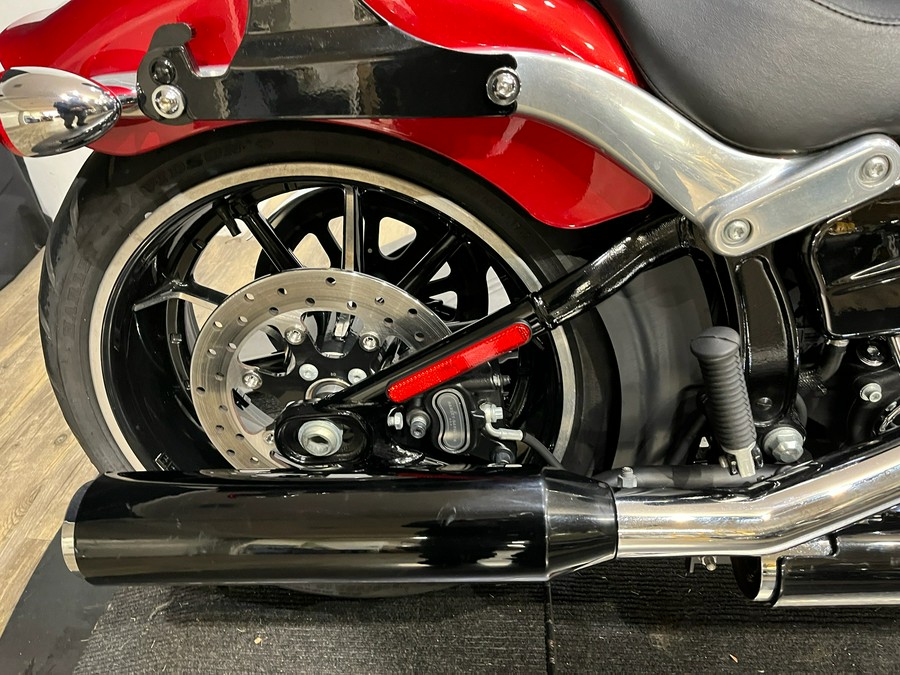 2013 Harley-Davidson Softail® Breakout®