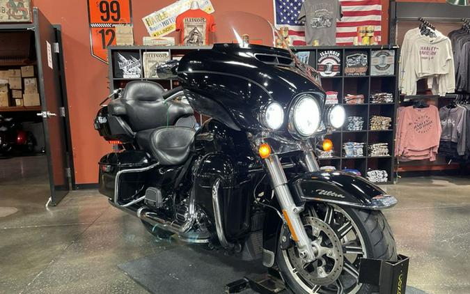 2019 Harley-Davidson Touring FLHTCU - Electra Glide Ultra Classic