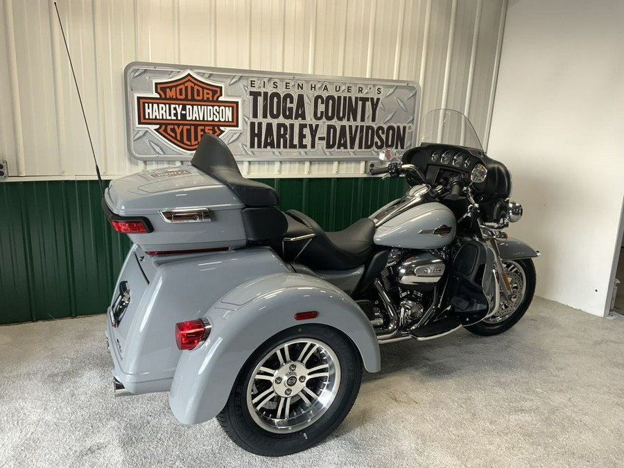 2024 Harley-Davidson® FLHTCUTG - Tri Glide® Ultra