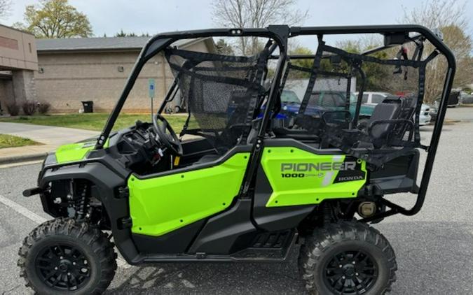 2023 Honda® Pioneer 1000-5 Deluxe