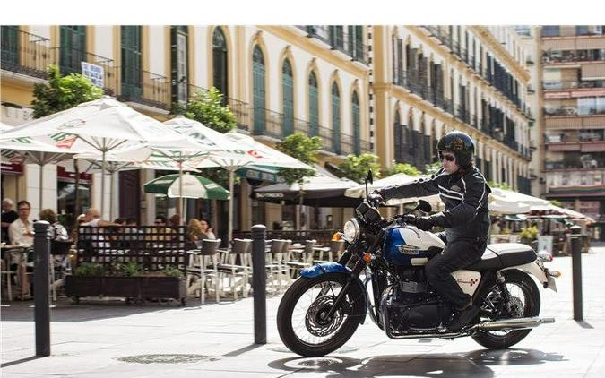 2015 Triumph Bonneville Base