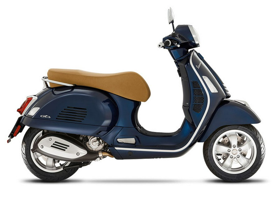 2022 Vespa GTS 300 HPE