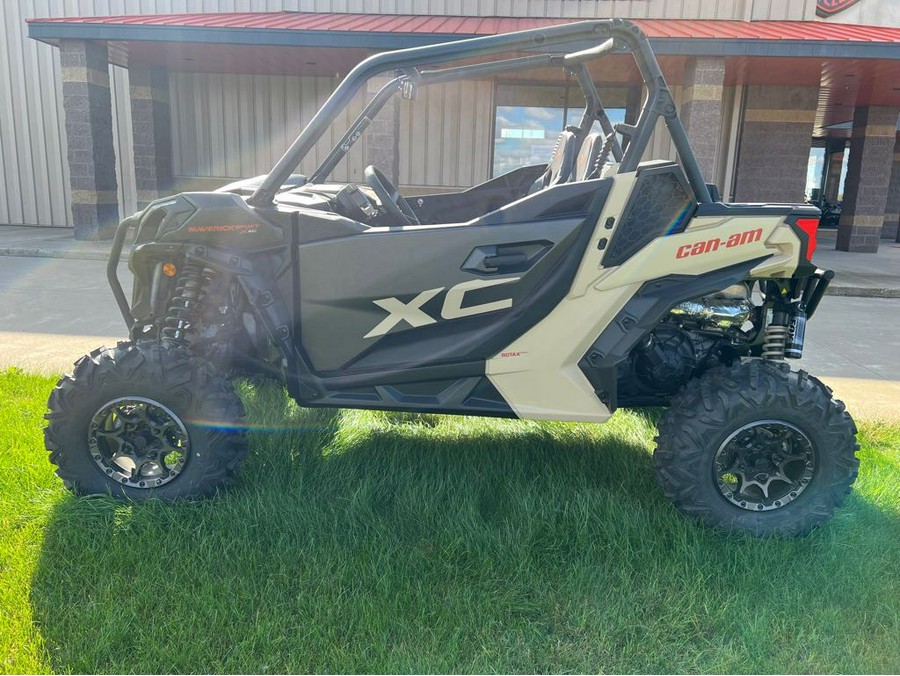 2023 Can-Am MAVERICK SPORT XXC 6
