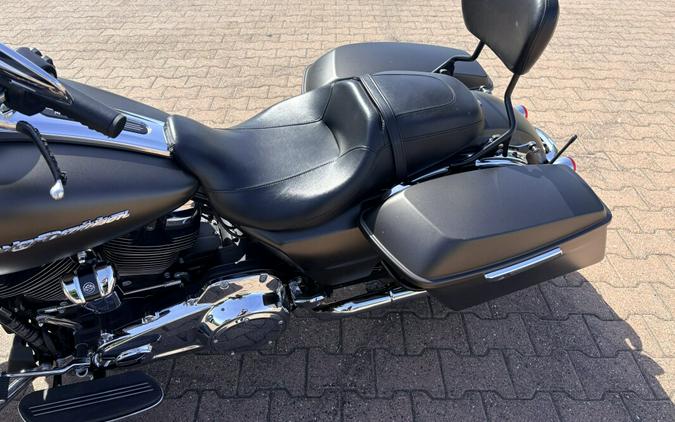 FLTRX 2020 Road Glide®