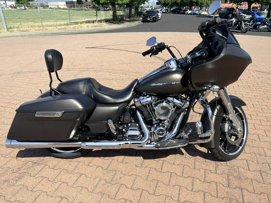 FLTRX 2020 Road Glide®